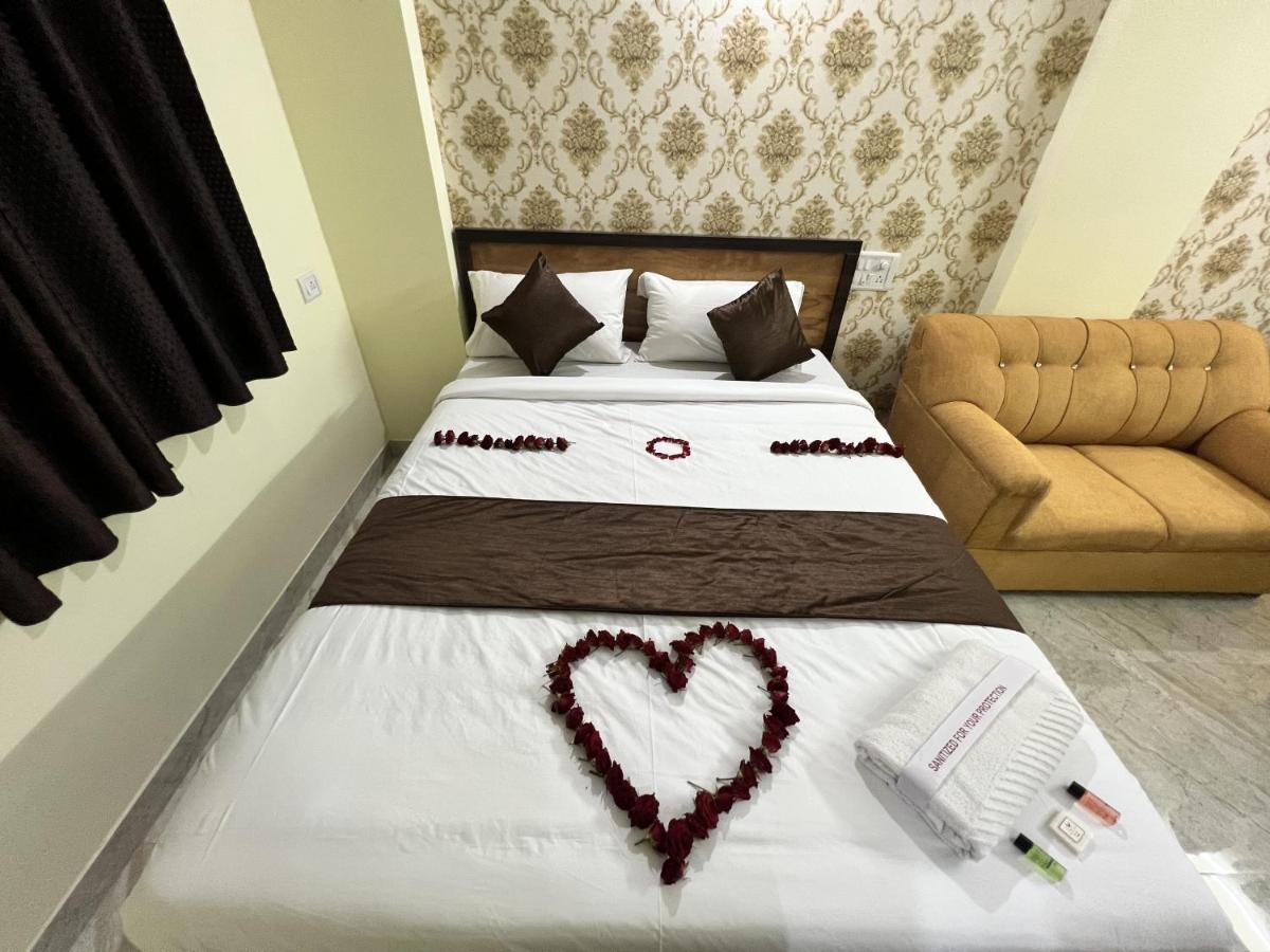 Hotel East Park Electronic City Kammasandra Esterno foto