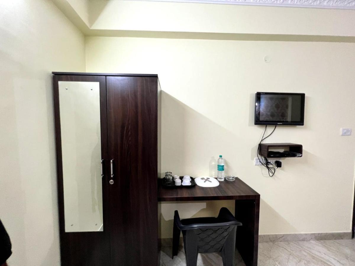 Hotel East Park Electronic City Kammasandra Esterno foto