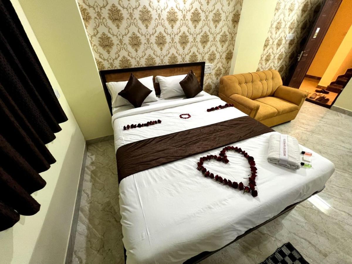 Hotel East Park Electronic City Kammasandra Esterno foto