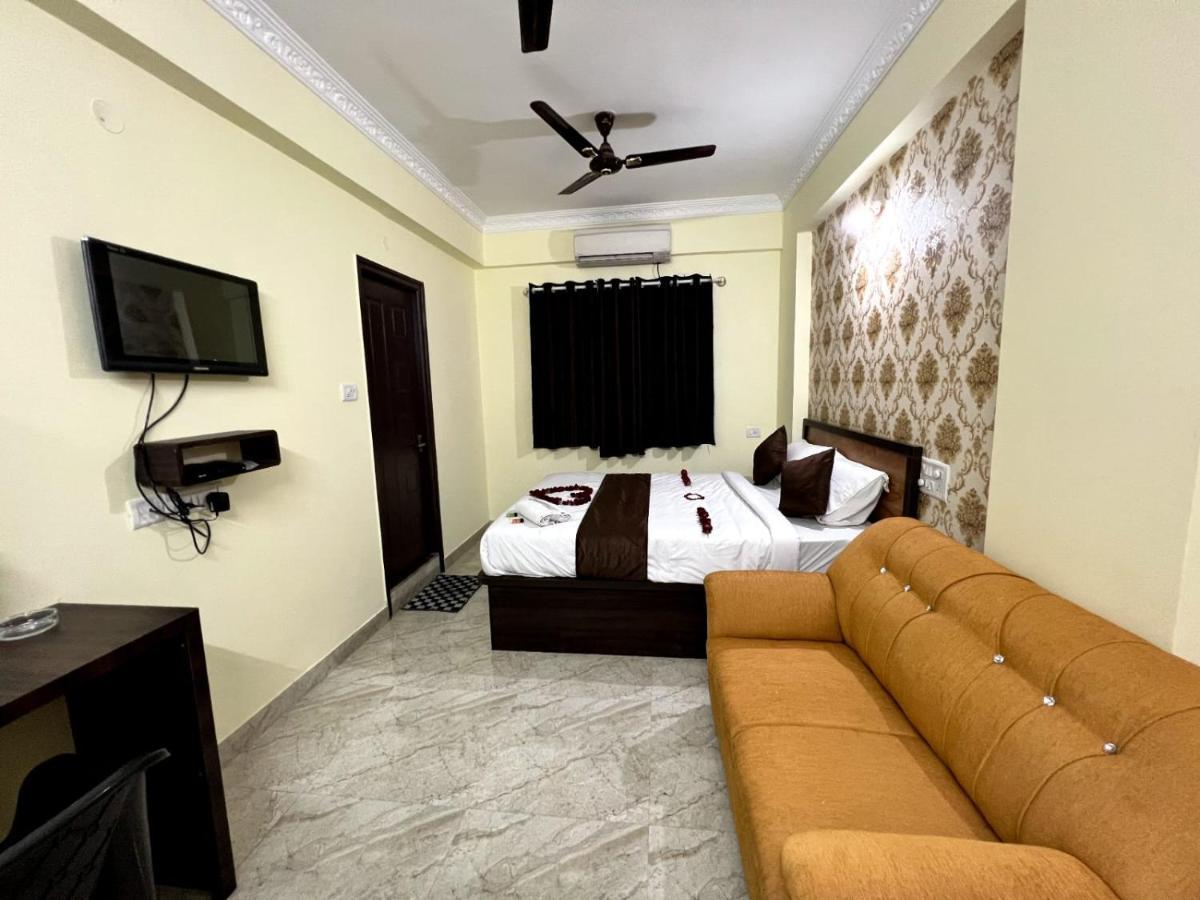 Hotel East Park Electronic City Kammasandra Esterno foto